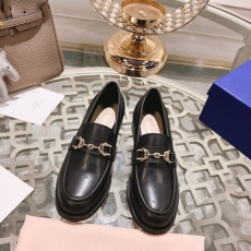 Stuart Weitzman Leather Shoes